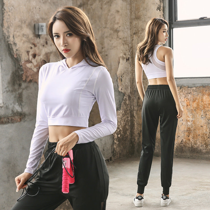 Three-piece fitness suit